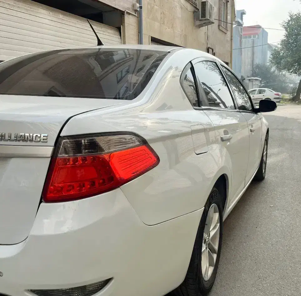 برلیانس h330 اتومات ۱۶۵۰ مدل ۹۷|خودرو سواری و وانت|رشت, منظریه|دیوار