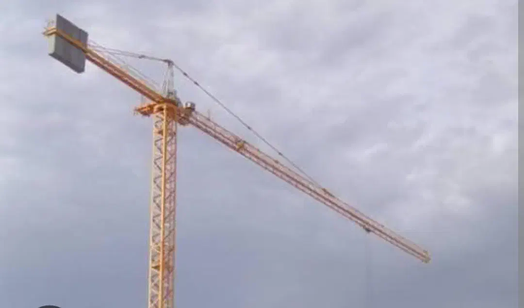 راننده تاور کرین|استخدام صنعتی، فنی، مهندسی|سهند, |دیوار