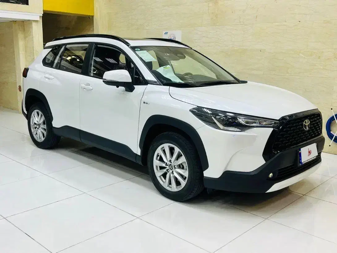 تویوتا کرولا کراس هیبرید 2000cc مدل 2025|خودرو سواری و وانت|آبادان, |دیوار