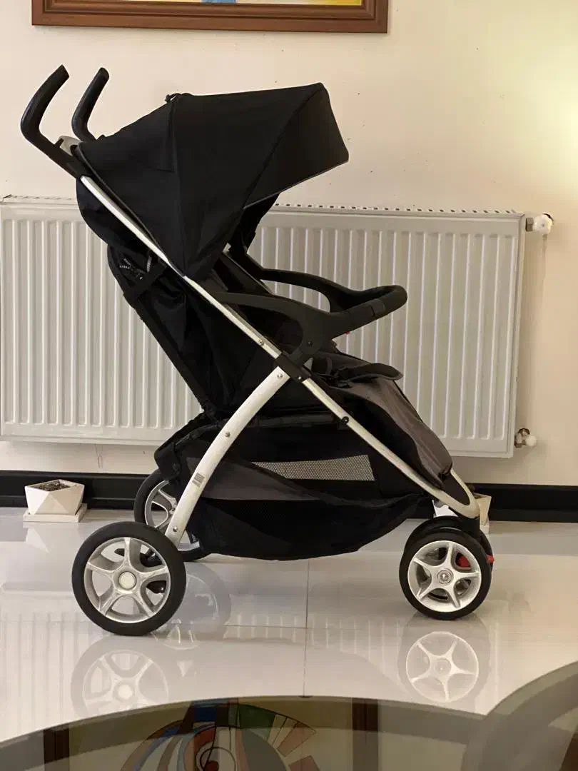 کالسکه اون فاو، صندلی غذا فیکچر، تخت خواب و عروسک|کالسکه و لوازم جانبی|خرم‌آباد, |دیوار