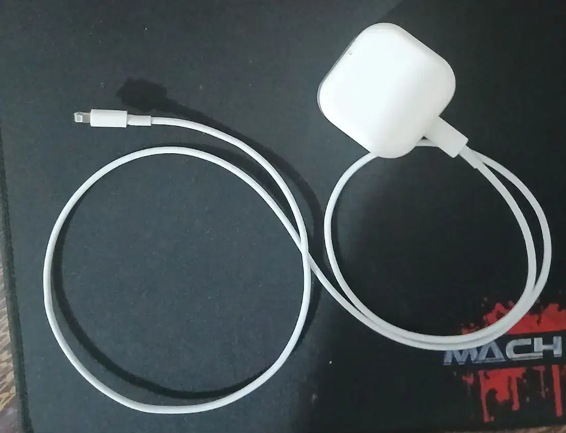 اداپتور و کابل اصلی ایفون|لوازم جانبی موبایل و تبلت|تبریز, |دیوار