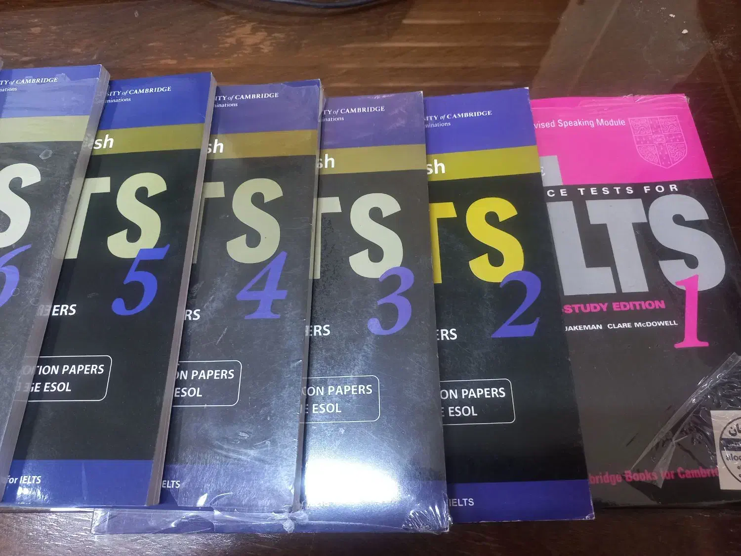 ۱۵ جلد کتاب آیلتس کمبریج|کتاب و مجله آموزشی|پیشوا, |دیوار