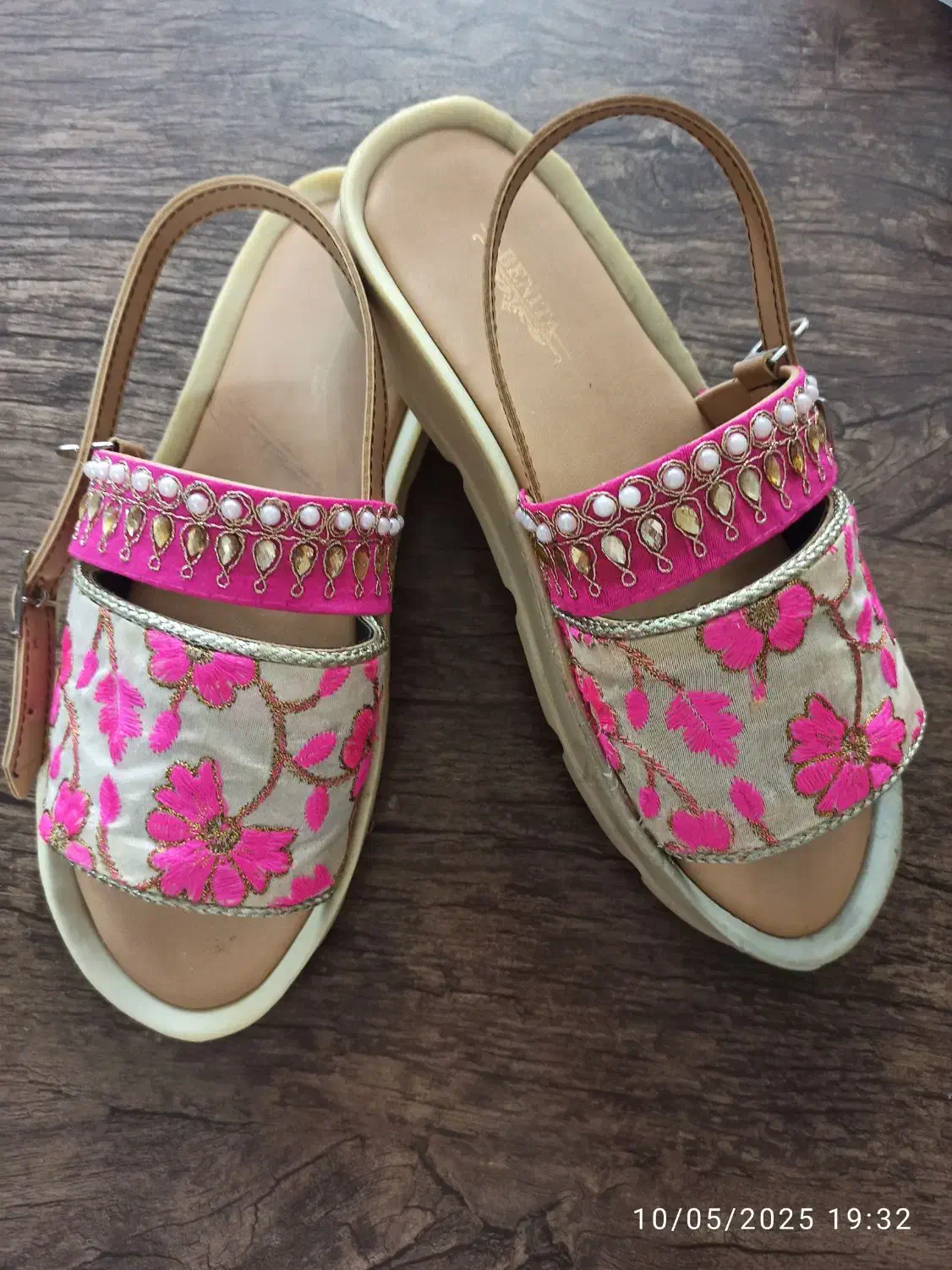 صندل طرح سنتی|کیف، کفش، کمربند|اردبیل, |دیوار