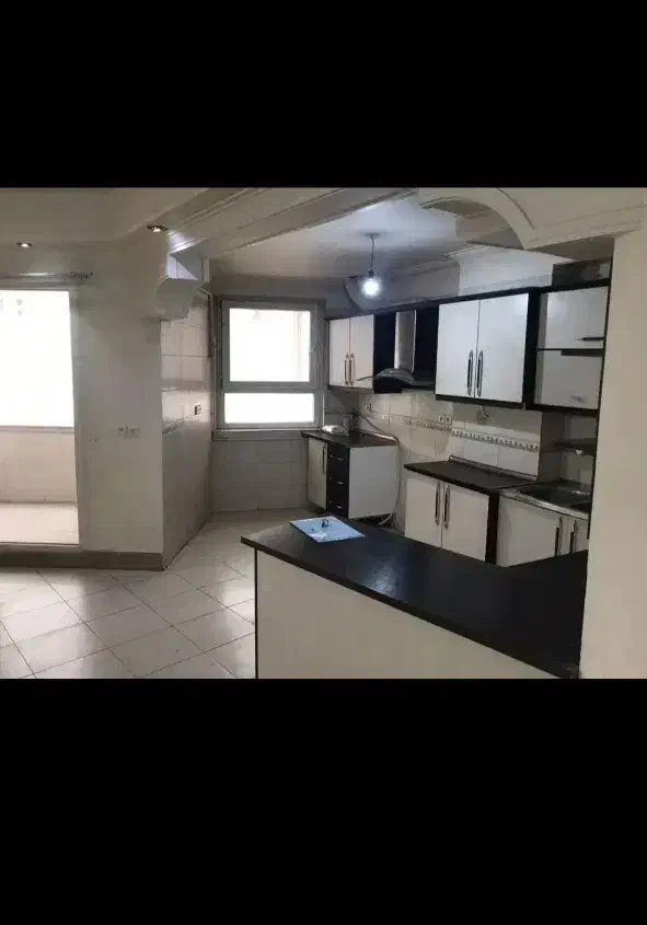 ۸۰ متر در برج قائم دریاچه با ویو دریاچه چیتگر