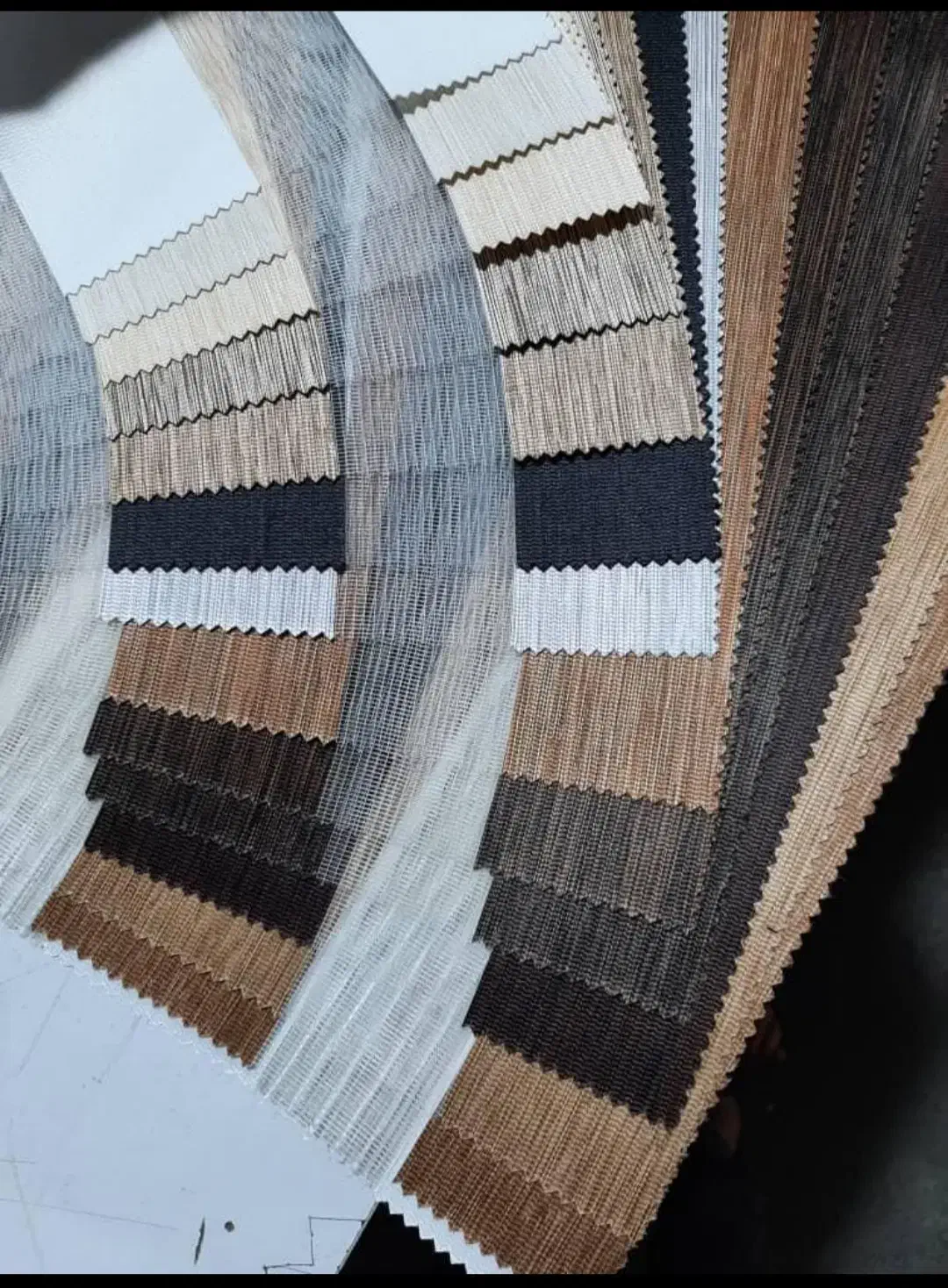 پرده زبرا کد ۲۶۹۰|پرده، رانر، رومیزی|اهواز, بهارستان|دیوار