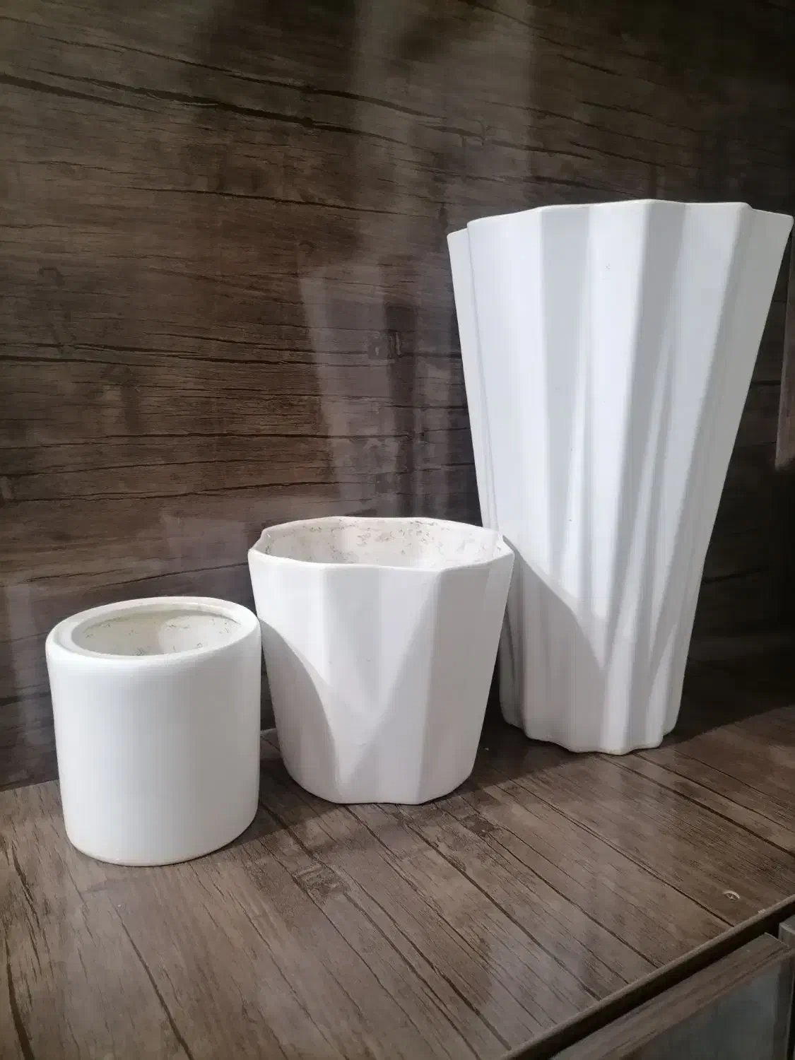 گلدان سرامیکی|گل و گیاه طبیعی|اهواز, فاز ۱ پادادشهر|دیوار