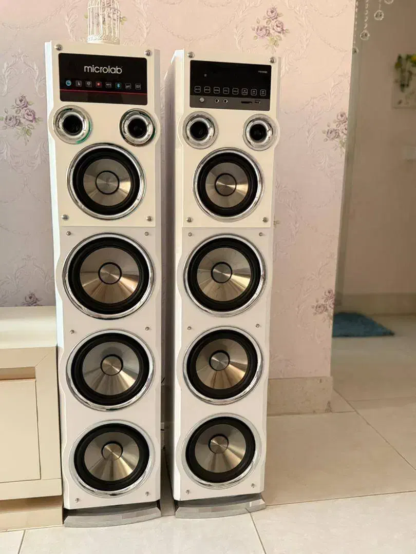 اسپیکر ایستاده میکرولب|سیستم صوتی خانگی|بافت, |دیوار