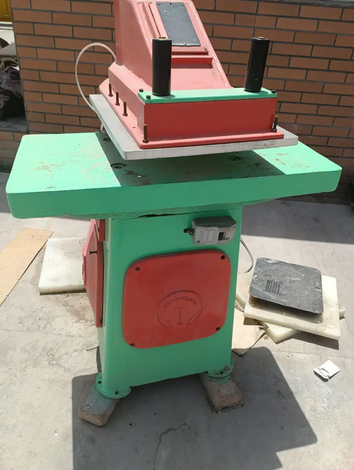 دستگاه پرس اتم|ماشینآلات صنعتی|بهارستان, |دیوار