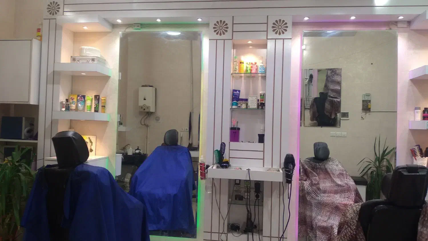 واگذاری آرایشگاه|آرایشگاه و سالن‌های زیبایی|کاشمر, |دیوار