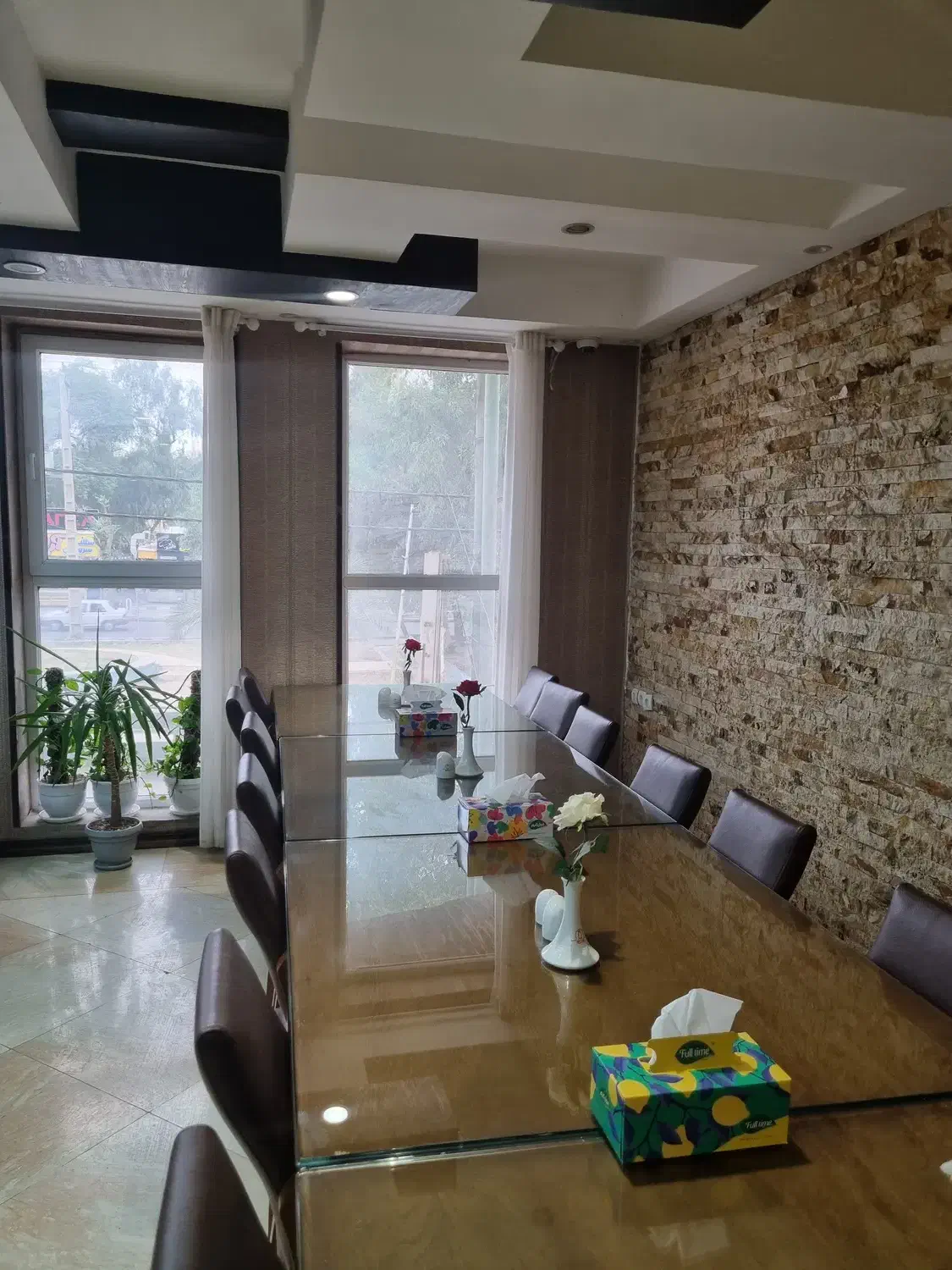 استخدام سالن دار و صندوق دار|استخدام خدمات فروشگاه و رستوران|بندر امام خمینی, |دیوار