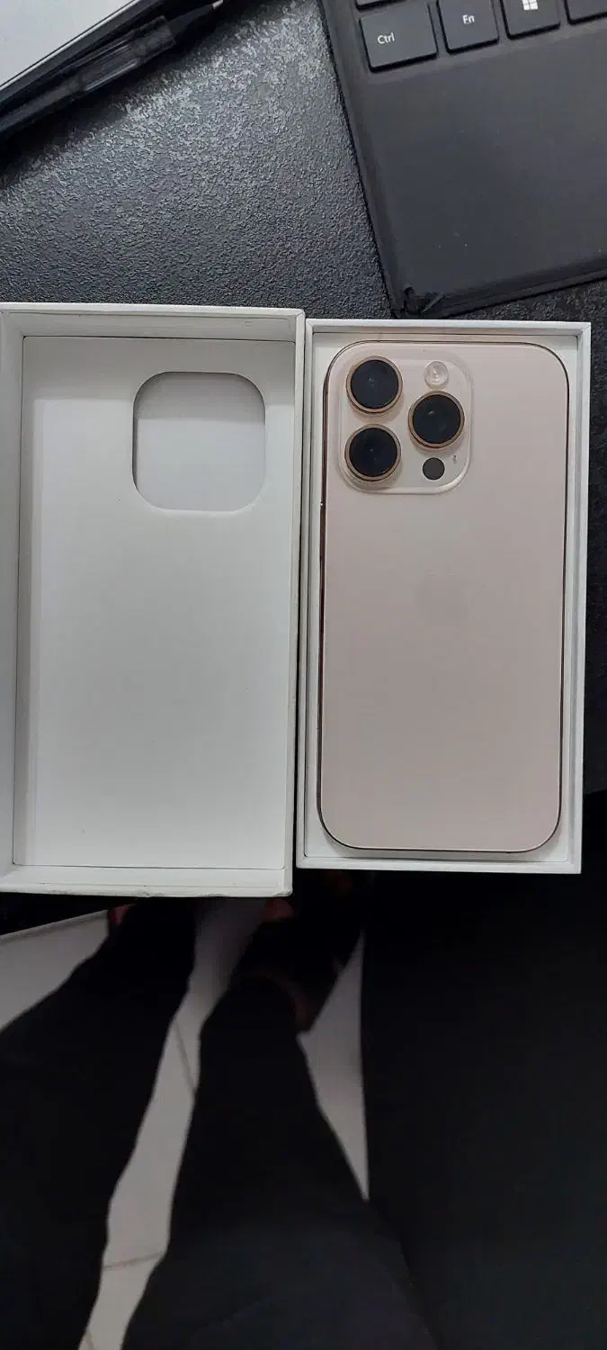 آیفون ۱۶ پرو ۲۵۶ zaa|موبایل|مشهد, مقدم|دیوار