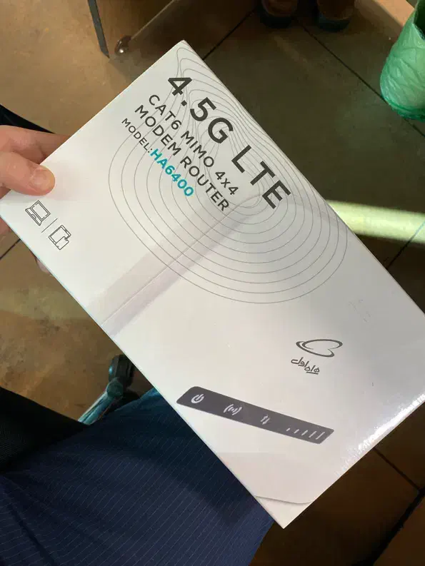 مودم روتر ۴.۵ lte وایفای نو|مودم و تجهیزات شبکه|تهران, پونک|دیوار