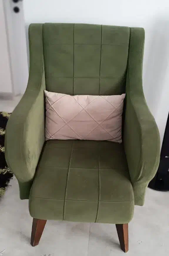 فروش تعدادی وسایل|مبلمان خانگی و میز عسلی|بیرجند, |دیوار