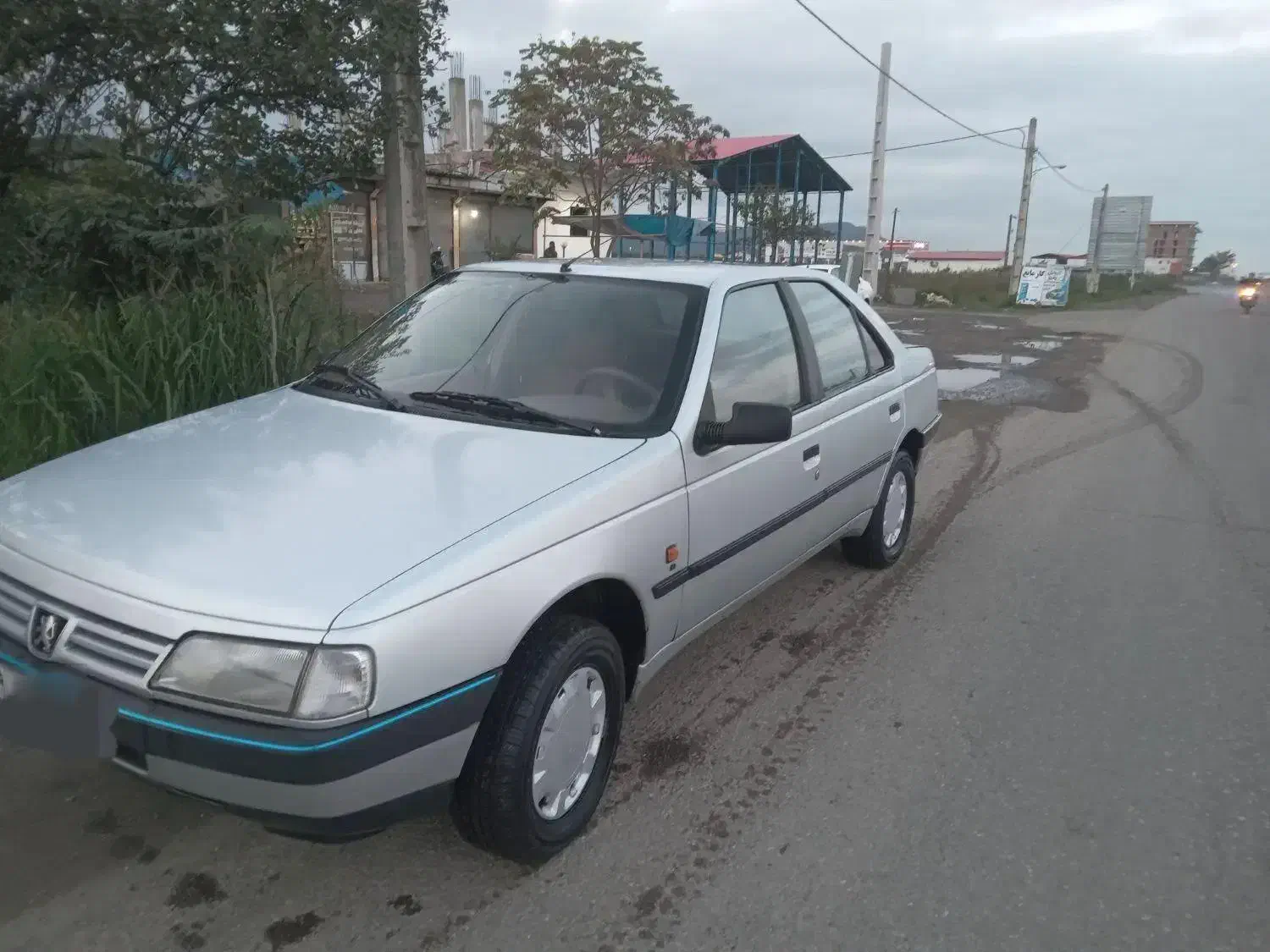 پژو ۴۰۵ جی ال ایکس مدل ۹۰|خودرو سواری و وانت|تالش, هشتپر|دیوار