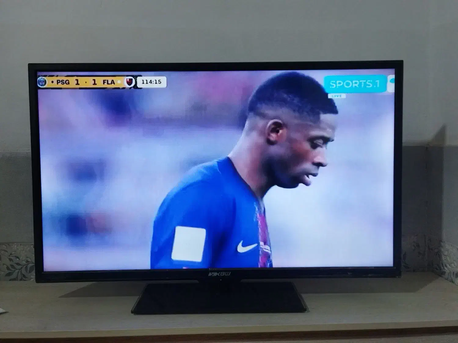 تلویزیون ال ای دی42اینچ|تلویزیون و پروژکتور|زابل, |دیوار