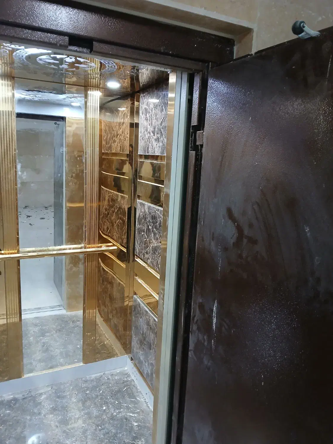 اجاره اپارتمان کلید نخورده رودکی/املاک کیا/|اجارهٔ آپارتمان|اراک, |دیوار