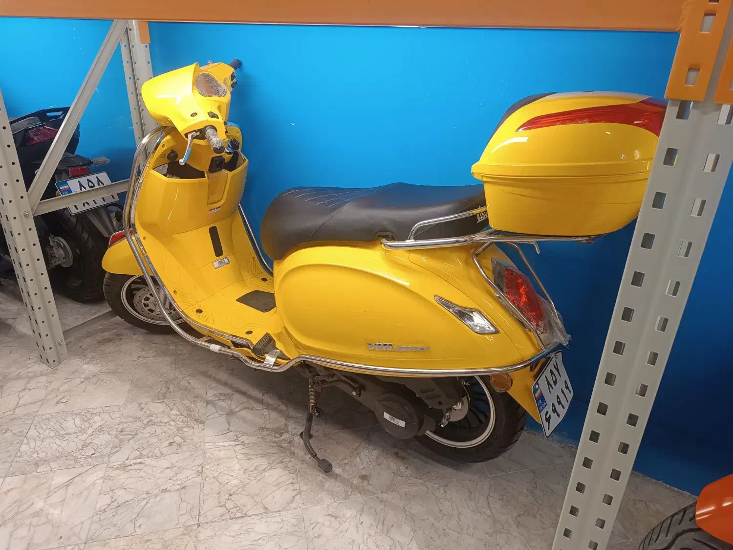 ویشتا یا وسپا اتومات۱۵۰پاکشتی(ماهان سیکلت)|موتورسیکلت|مشهد, دانشجو|دیوار