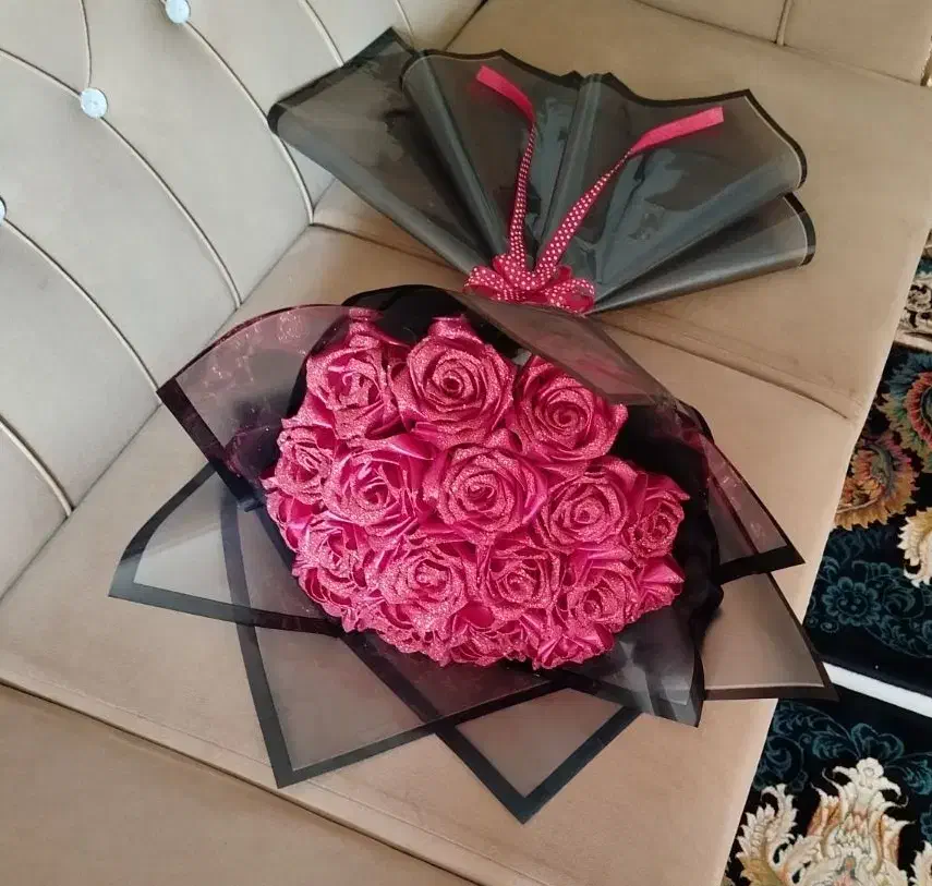 گل ولنتاین|گل مصنوعی|سنندج, |دیوار