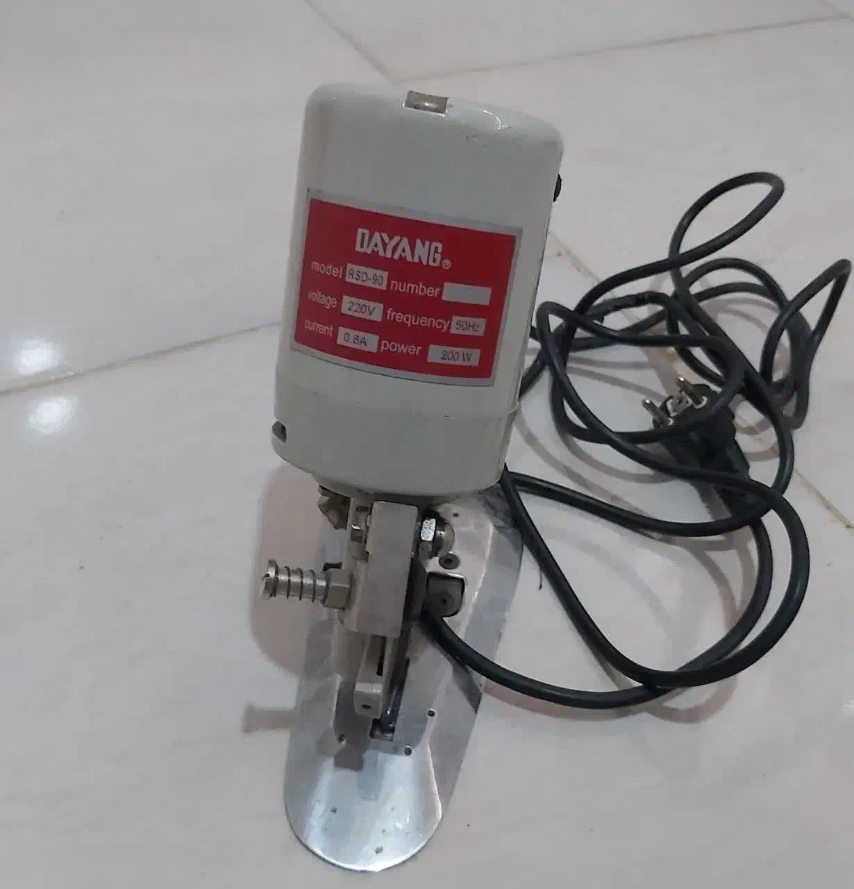 قیچی برقی|لوازم خیاطی و بافتنی|تهران, یافت آباد جنوبی|دیوار