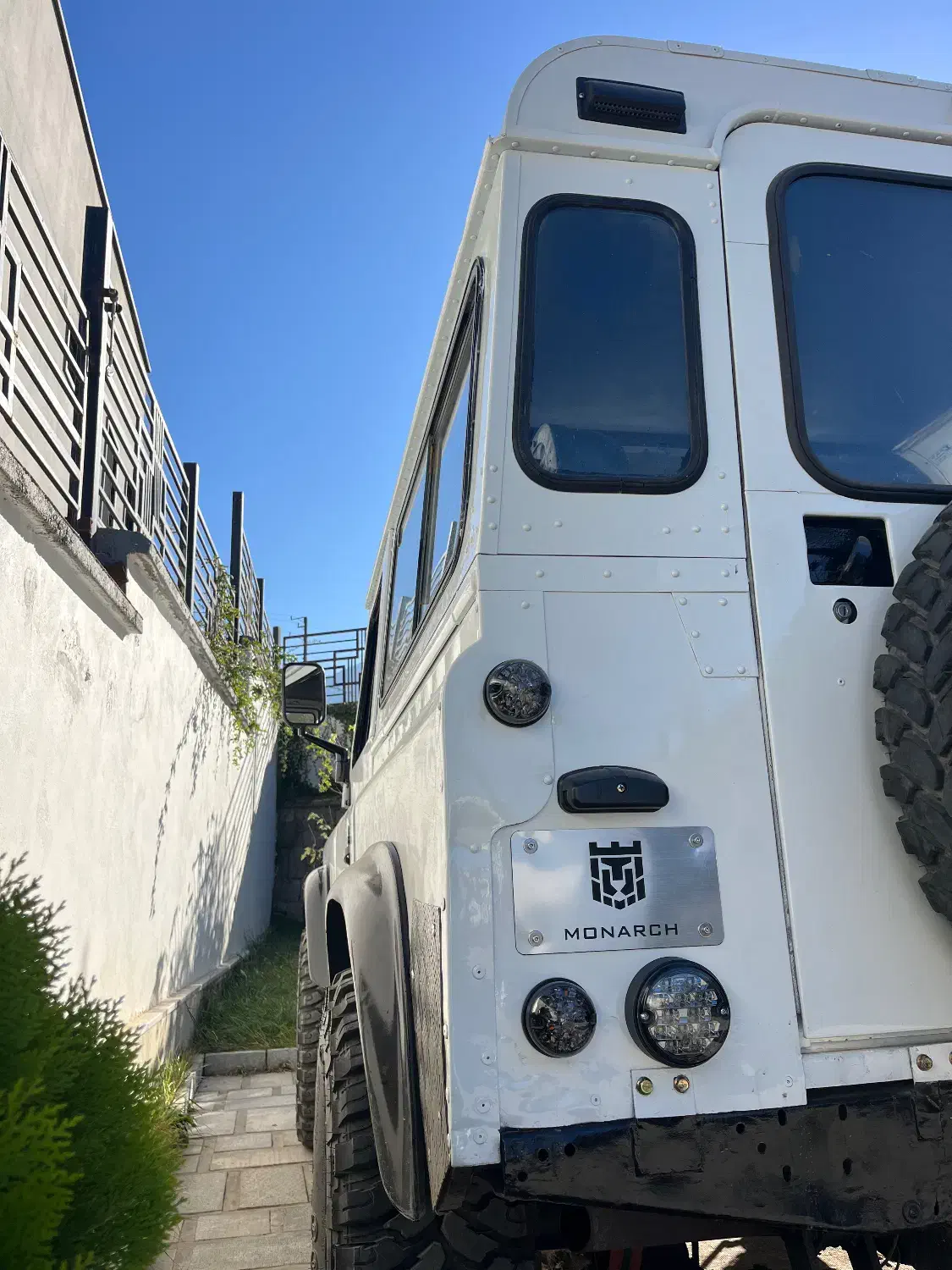 پاژن سفید مدل ۷۷ بازسازی کامل|خودرو سواری و وانت|تهران, سعادت‌آباد|دیوار