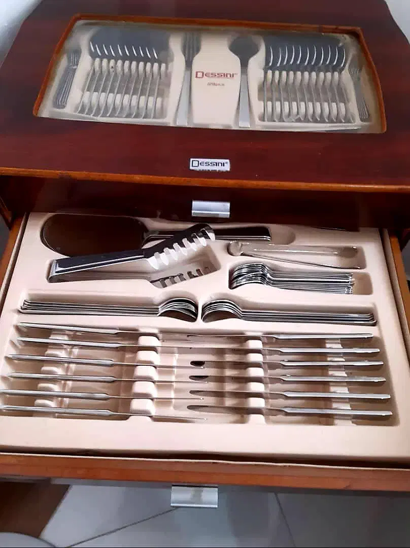 سرویس قاشق چنگال|ظروف سرو و پذیرایی|هشتگرد, فاز ۳ مهستان|دیوار