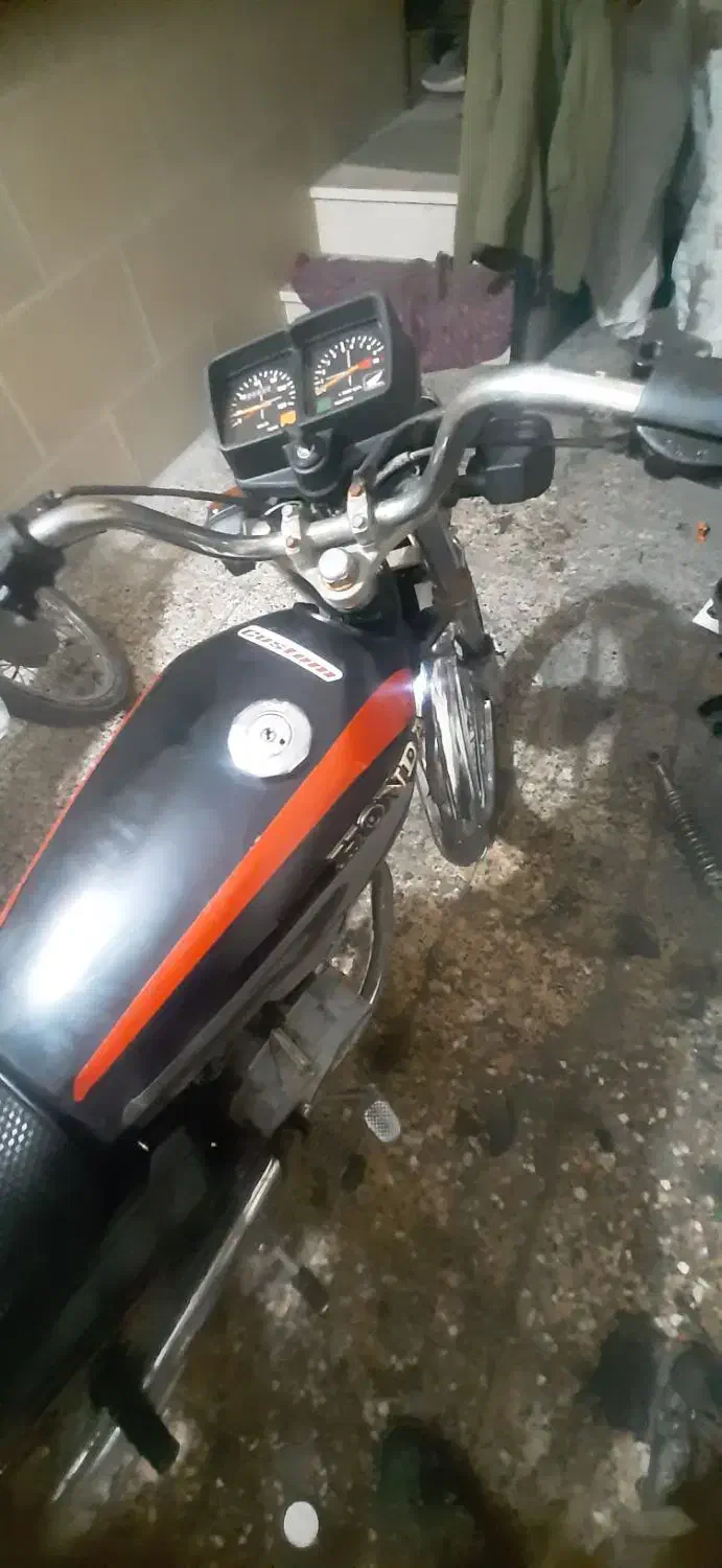 موتور ۱۲۵ مزایده|موتورسیکلت|نجف‌آباد, مولوی شمالی|دیوار