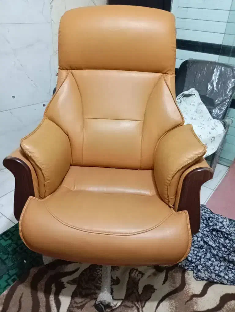 میزوصندلی ادرای|دفتر کار|لاهیجان, گلستان|دیوار