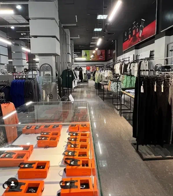 فروشنده اقا و خانم جهت کار در فروشگاه پوشاک|استخدام بازاریابی و فروش|تهران, جردن|دیوار