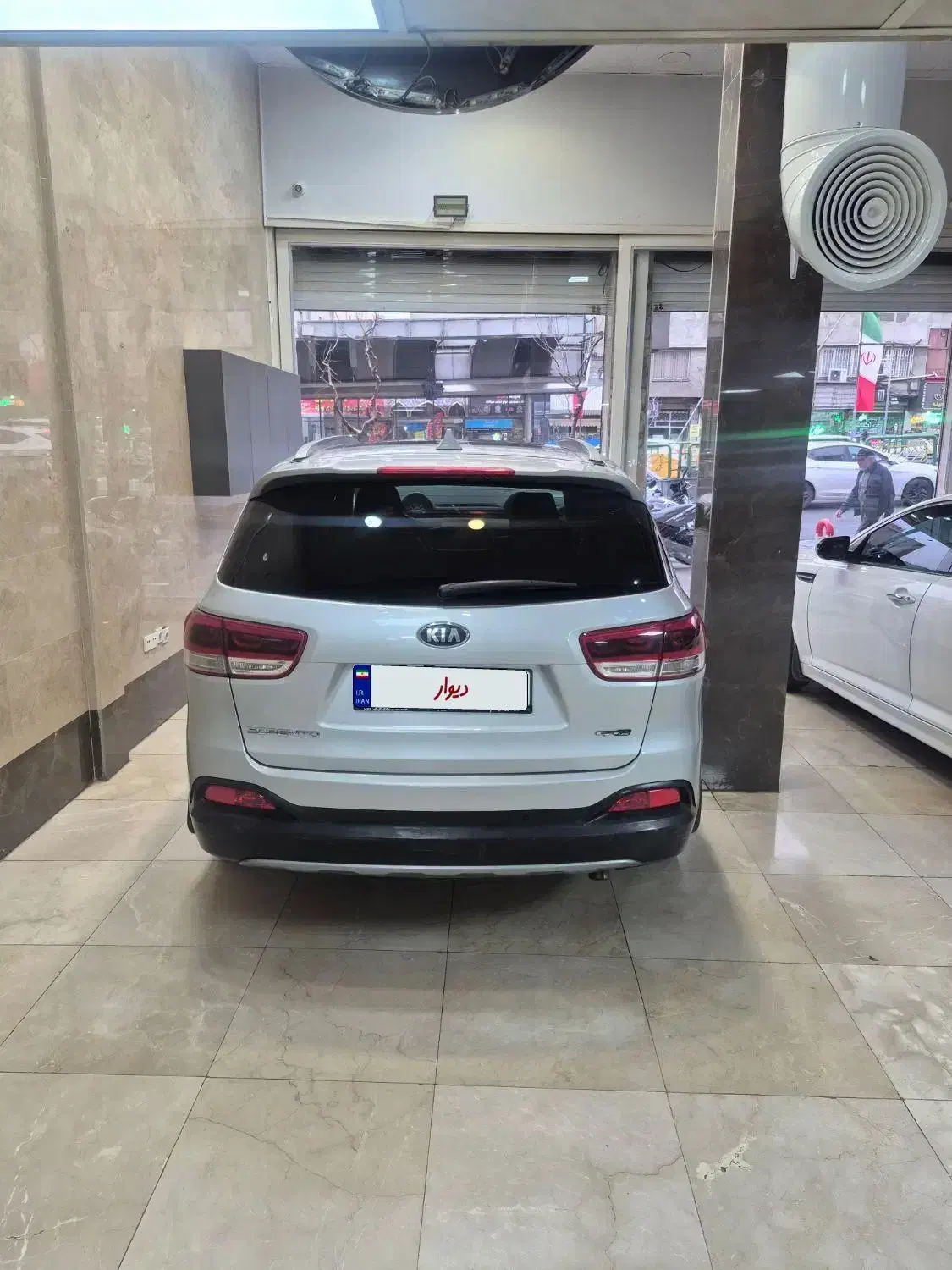 سورنتو ۲۰۱۶ فول جی تی لاین|خودرو سواری و وانت|تهران, جمهوری|دیوار