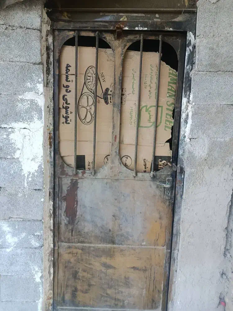 فروش درب و پنجره دست دوم اهنی تمیز|مصالح و تجهیزات ساختمان|برازجان, |دیوار