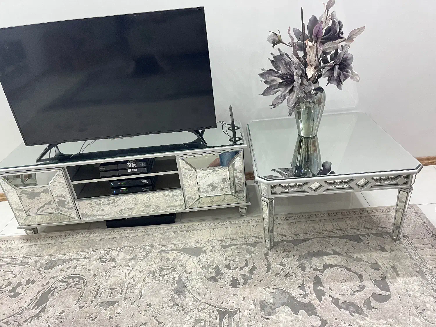 کنسول و میز تلویزیون|میز تلویزیون|مشهد, سجادیه|دیوار