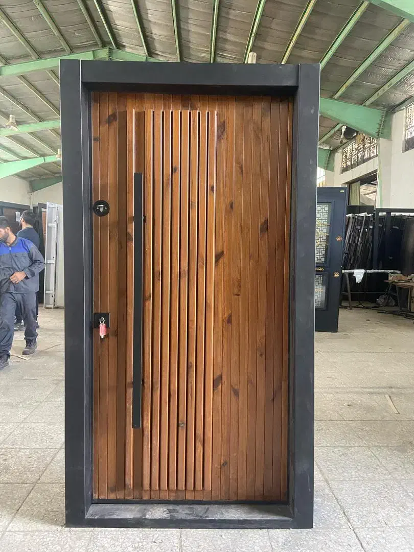 درب روکش گردو بتن ضدسرقت فلزی ضد سرقت ۸۶۰۰۴۱۱۱۲|مصالح و تجهیزات ساختمان|محمودآباد, |دیوار