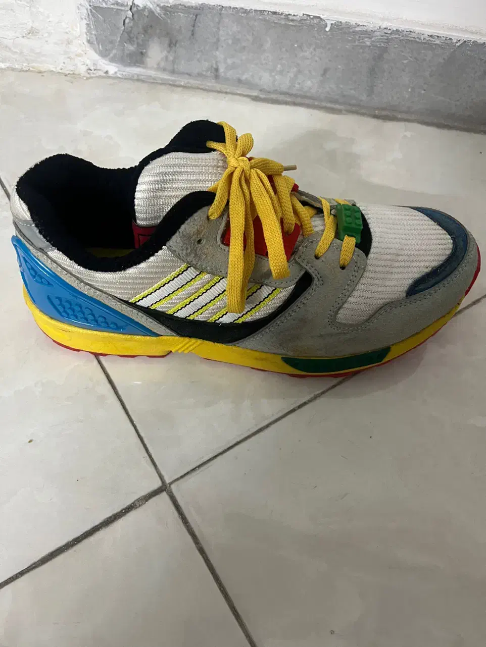 کتونی لگو رنگ مادر|کیف، کفش، کمربند|تهران, مینای شمالی (مخبر)|دیوار