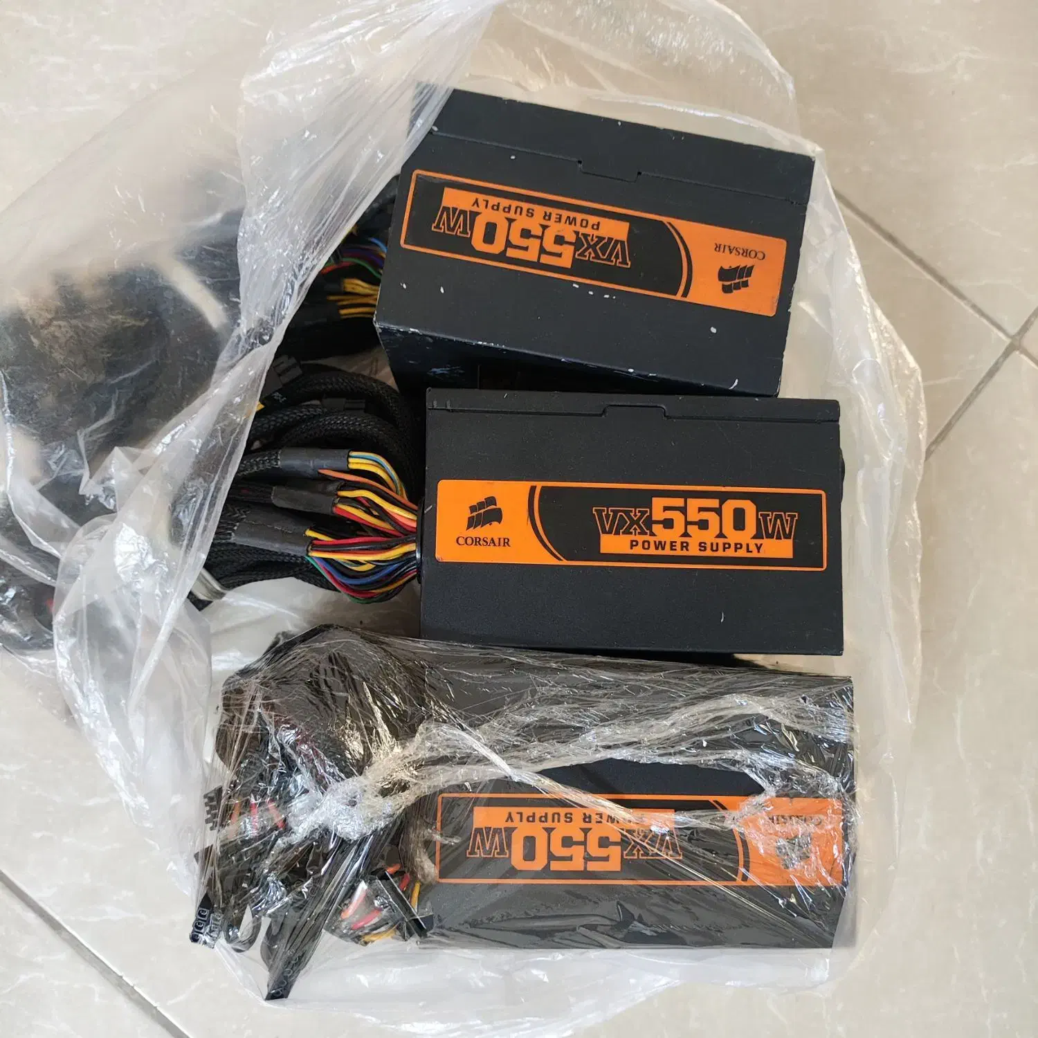 پاور کامپیوتر 550 وات هشت پین دار|قطعات و لوازم جانبی رایانه|محمدشهر, همایون ویلا|دیوار