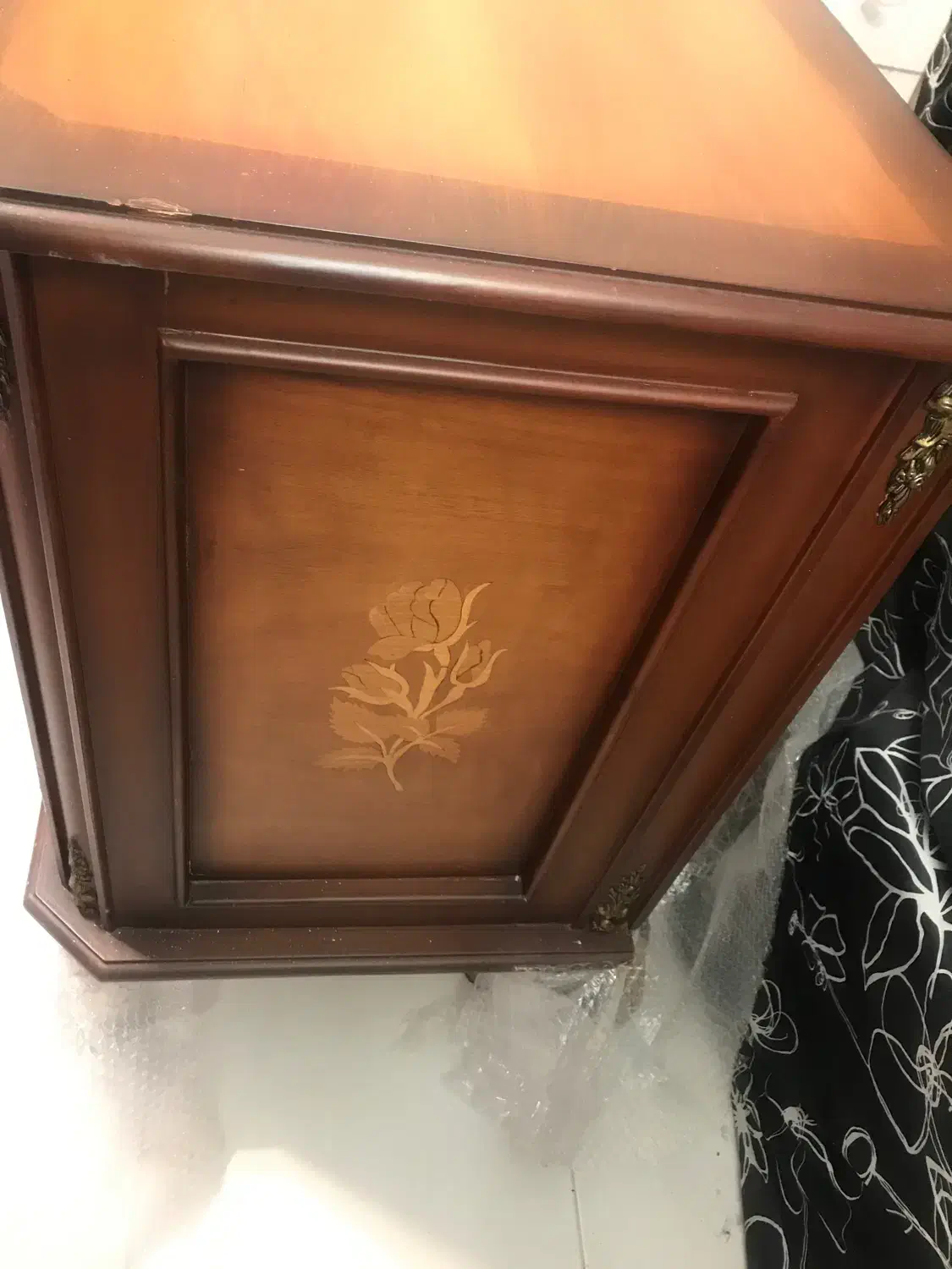 کنسول|بوفه، ویترین، کنسول|چهارباغ, |دیوار