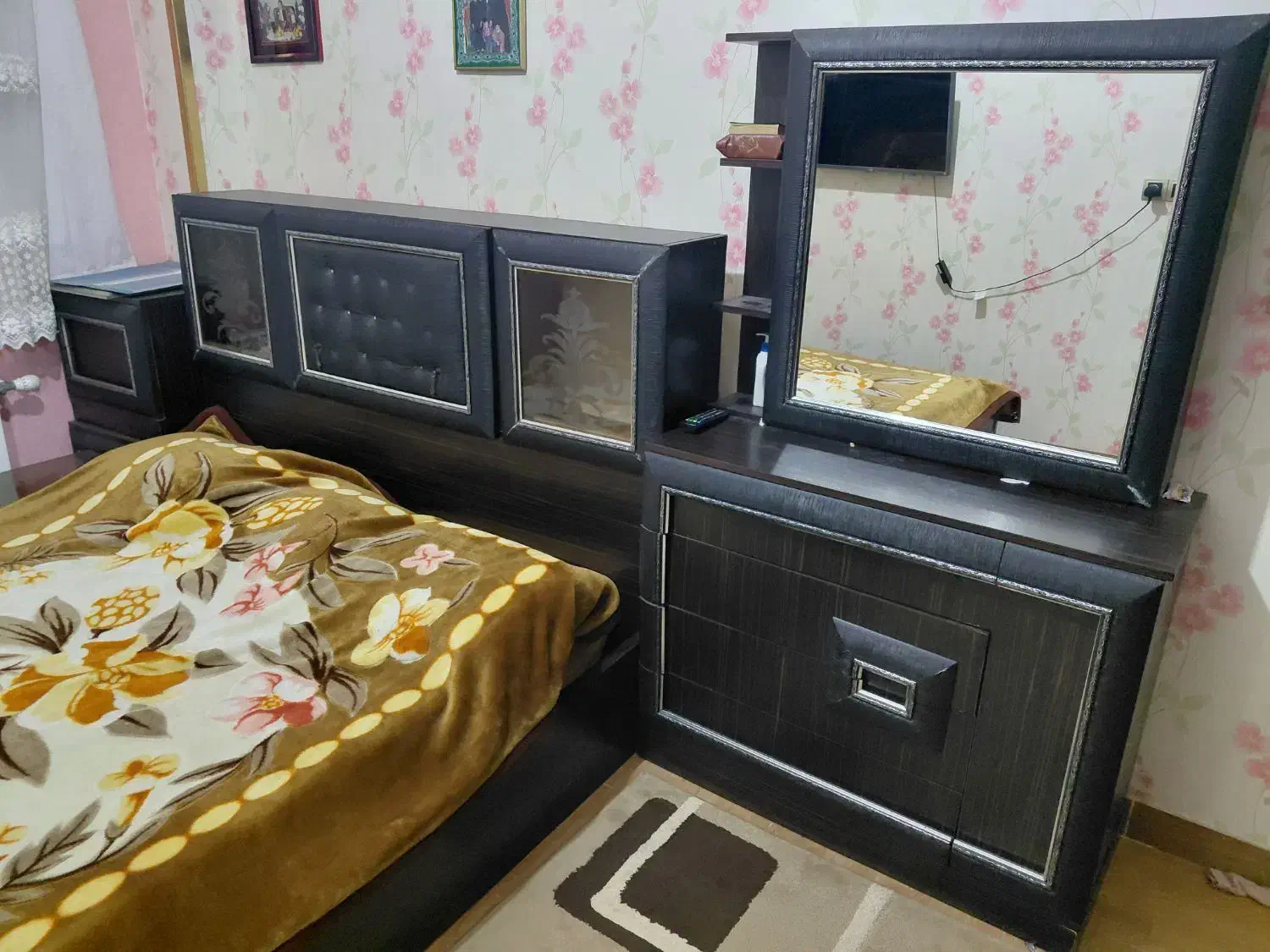 سرویس خواب چوبی به همراه خوشخواب|تخت و سرویس خواب|لاهیجان, فیاض|دیوار