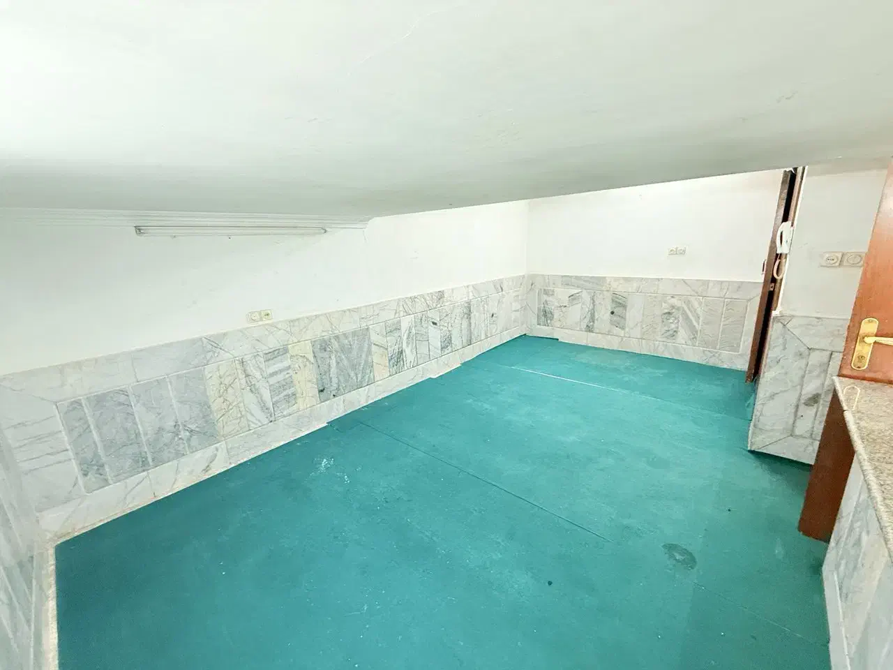 اجاره واحد/خیام/بهترین لوکیشین/|اجارهٔ آپارتمان|زاهدان, |دیوار