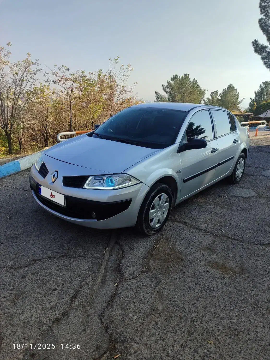 مگان ۱۶۰۰|خودرو سواری و وانت|مراغه, |دیوار