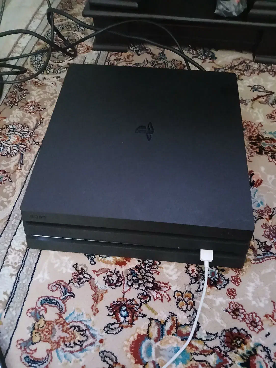 پلی استیشن ۴پرو یک ترابایت|کنسول، بازی ویدئویی و آنلاین|پیرانشهر, |دیوار