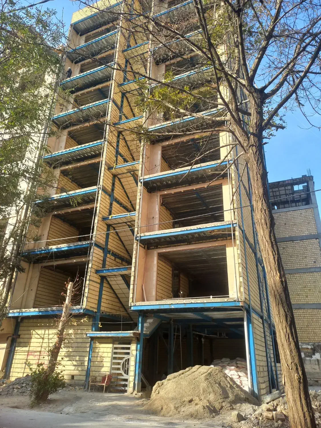 آپارتمان/از ۷۵مترتا۱۹۰متری/بهترین لوکیشن ها|پیشفروش املاک|دورود, |دیوار