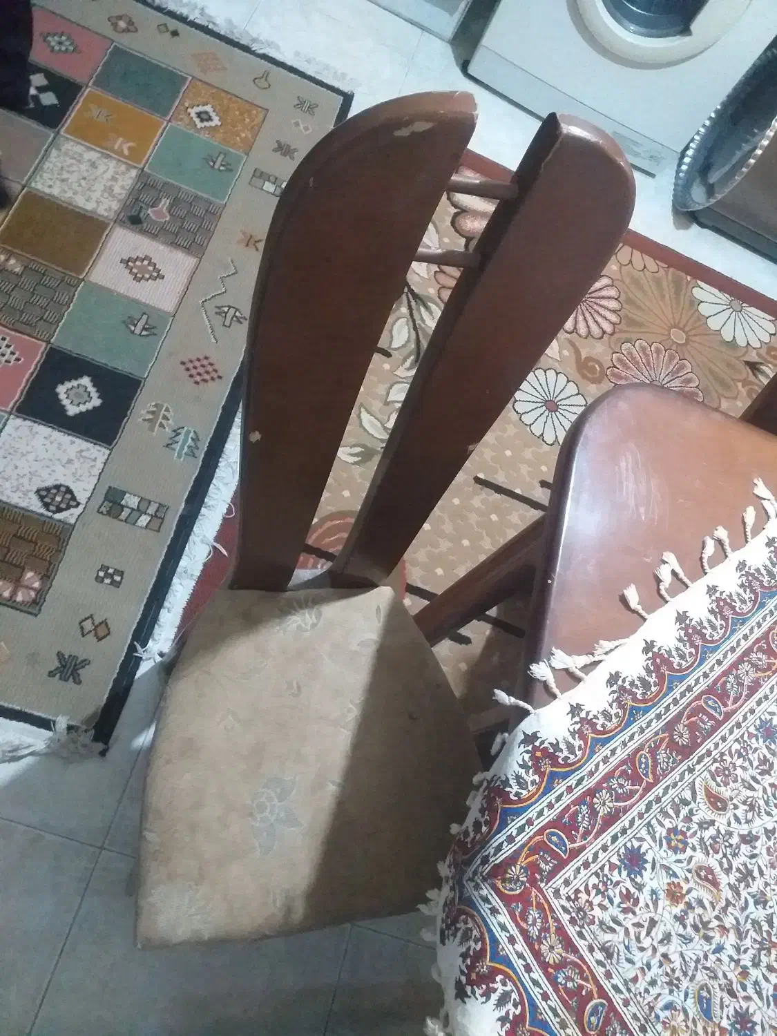 جنس های خوب و عالی|صندلی و نیمکت|ملایر, |دیوار