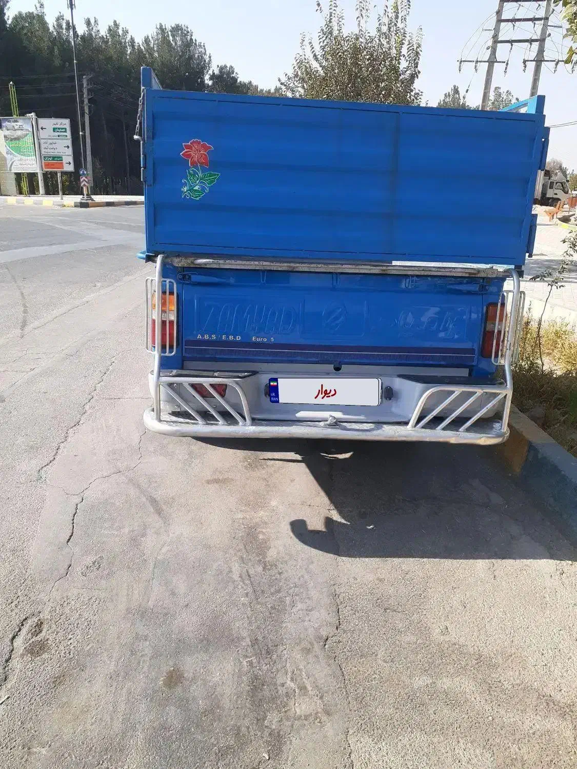 نیسان وانت|خودرو سواری و وانت|شاهین‌شهر, گزبرخوار|دیوار