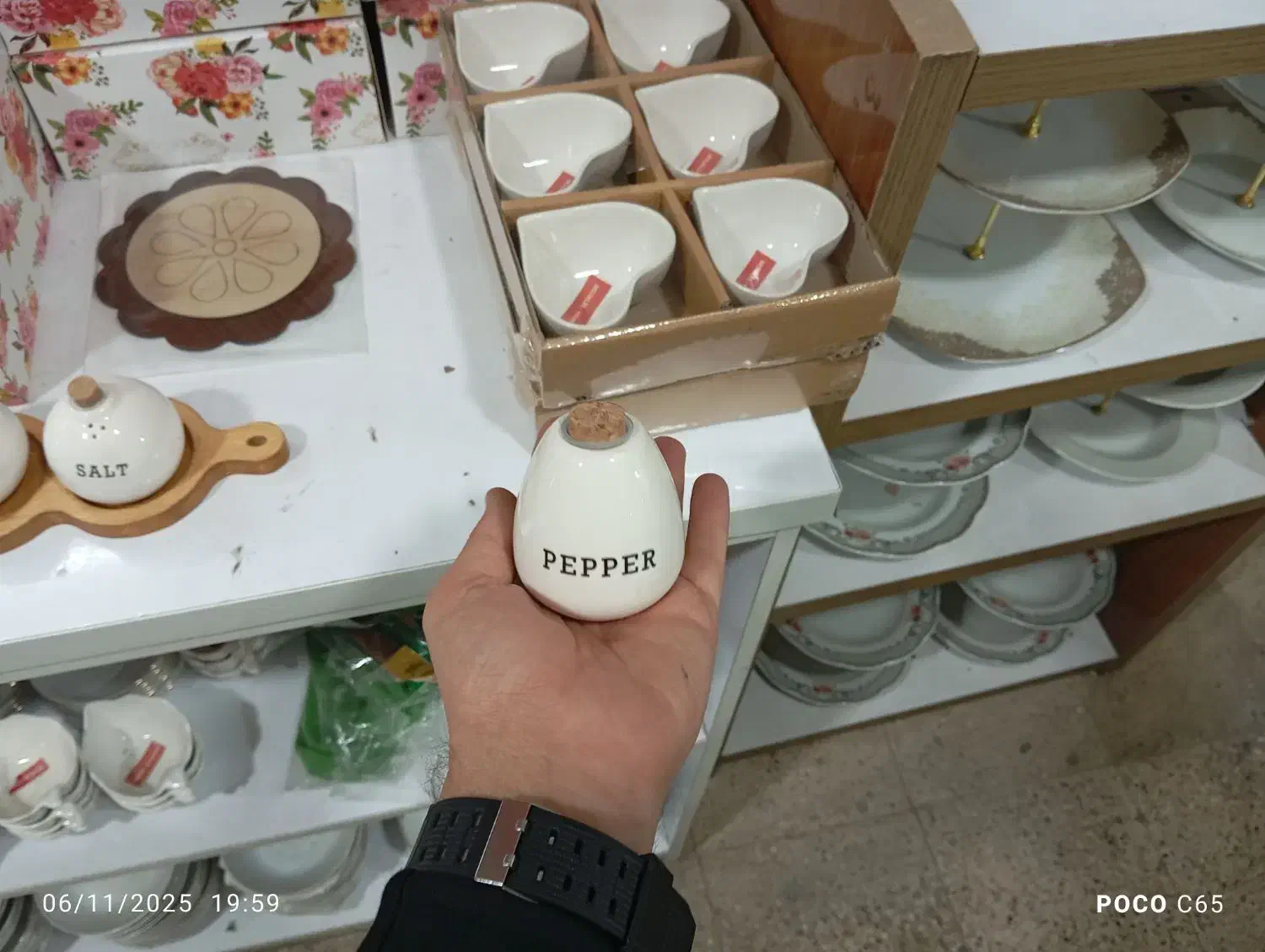 نمکدان سرامیک با زیر چوبی|ظروف سرو و پذیرایی|مشهد, نوید|دیوار