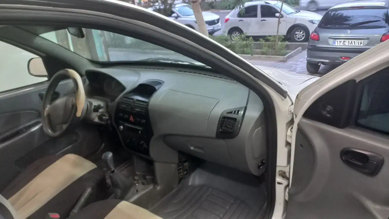 تیبا یک مدل ۱۳۹۵ فنی سالم به شرط سلامت|خودرو سواری و وانت|قم, شهدا|دیوار