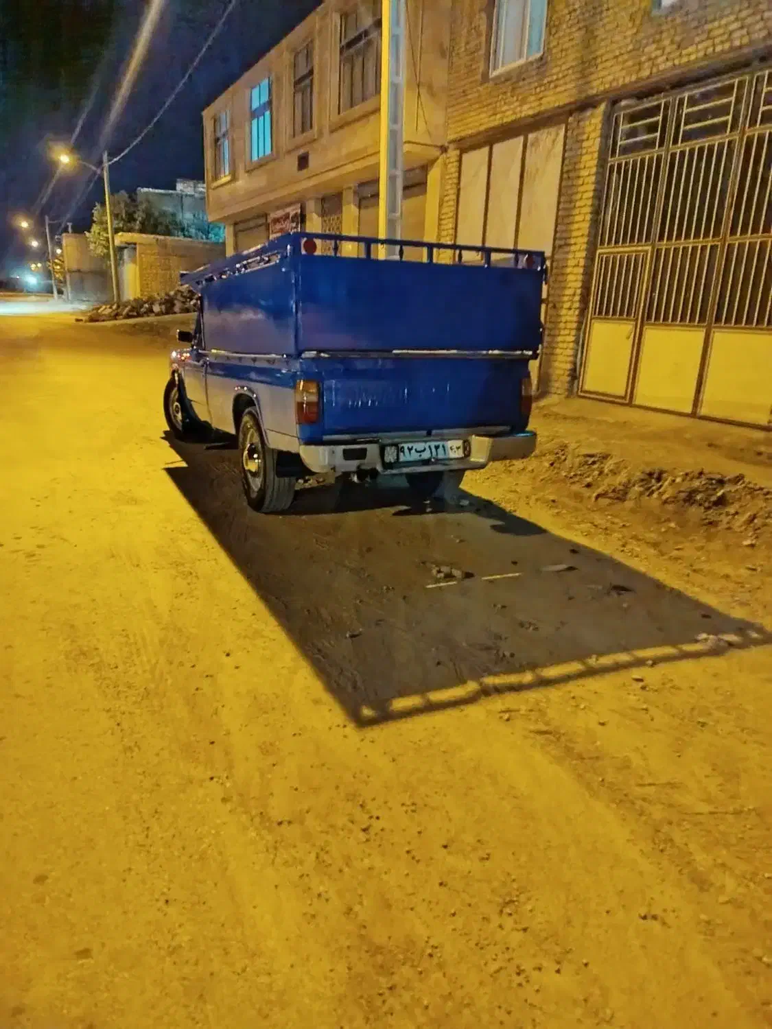 نیسان 1401|خودرو سواری و وانت|داران, |دیوار