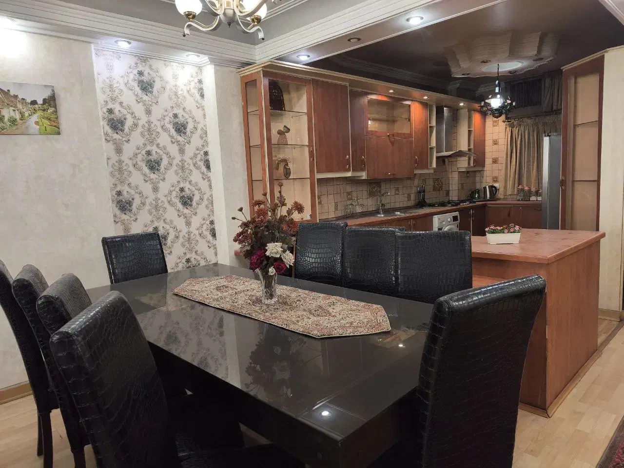 رهن و اجاره آپارتمان مبله|اجارهٔ آپارتمان|تهران, فلسطین (میدان انقلاب)|دیوار