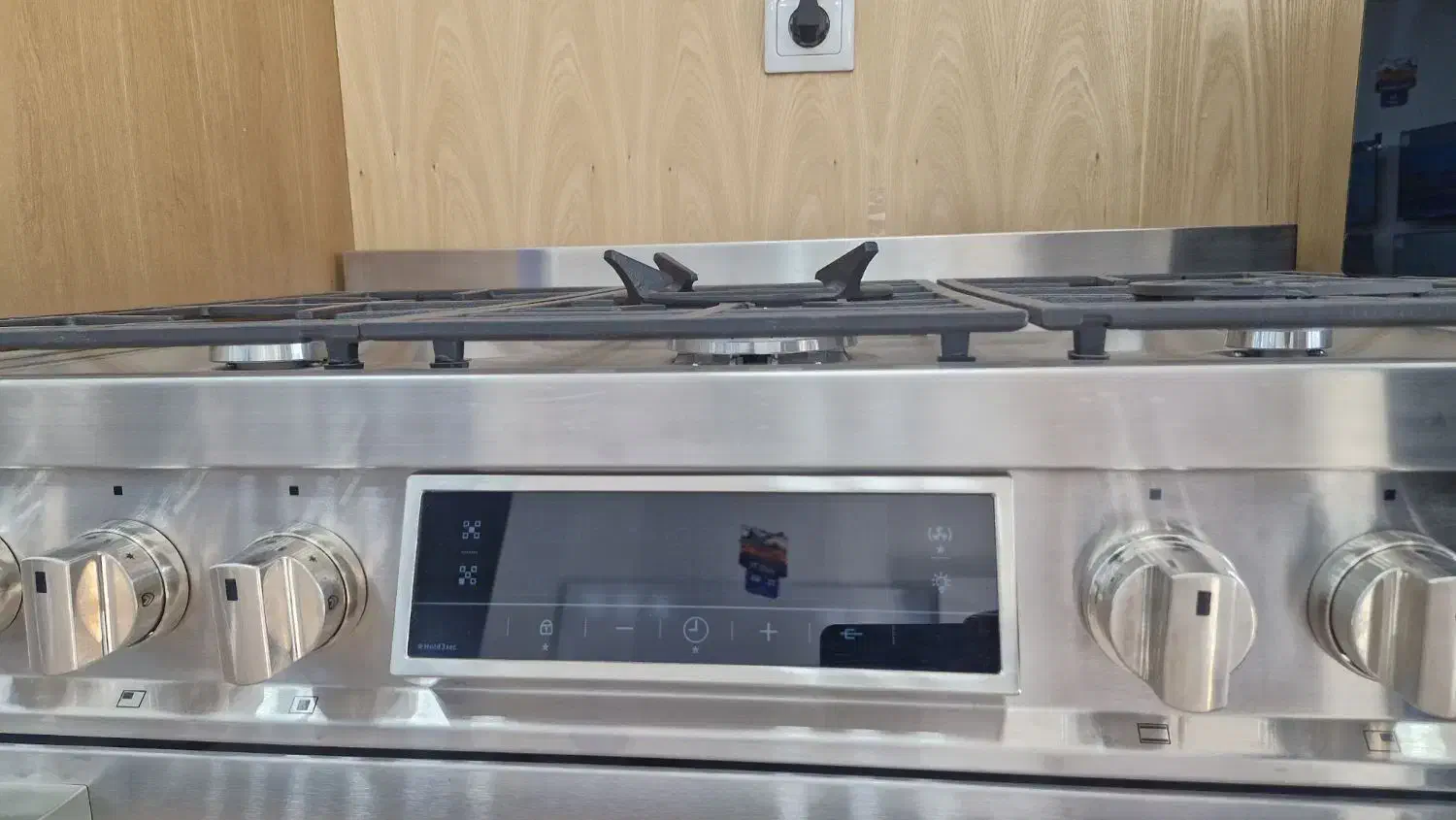 اجاق گاز فردار ۵ شعله اسنوا مدل هیربد|اجاق گاز و لوازم برقی پختوپز|ماهدشت, |دیوار