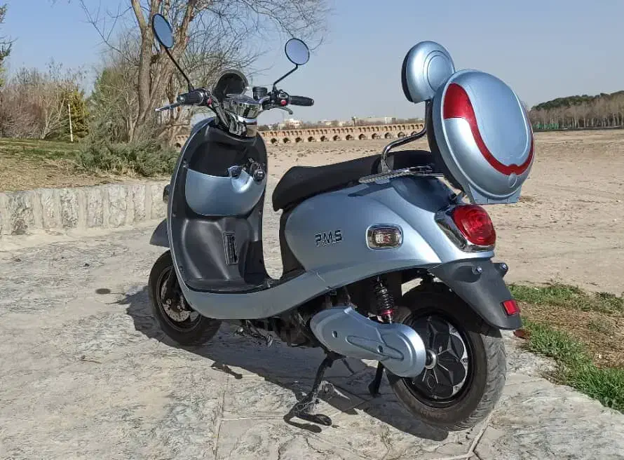 موتور سیکلت برقی موتور برقی با بیمه و باتری نو|موتورسیکلت|اصفهان, احمدآباد|دیوار