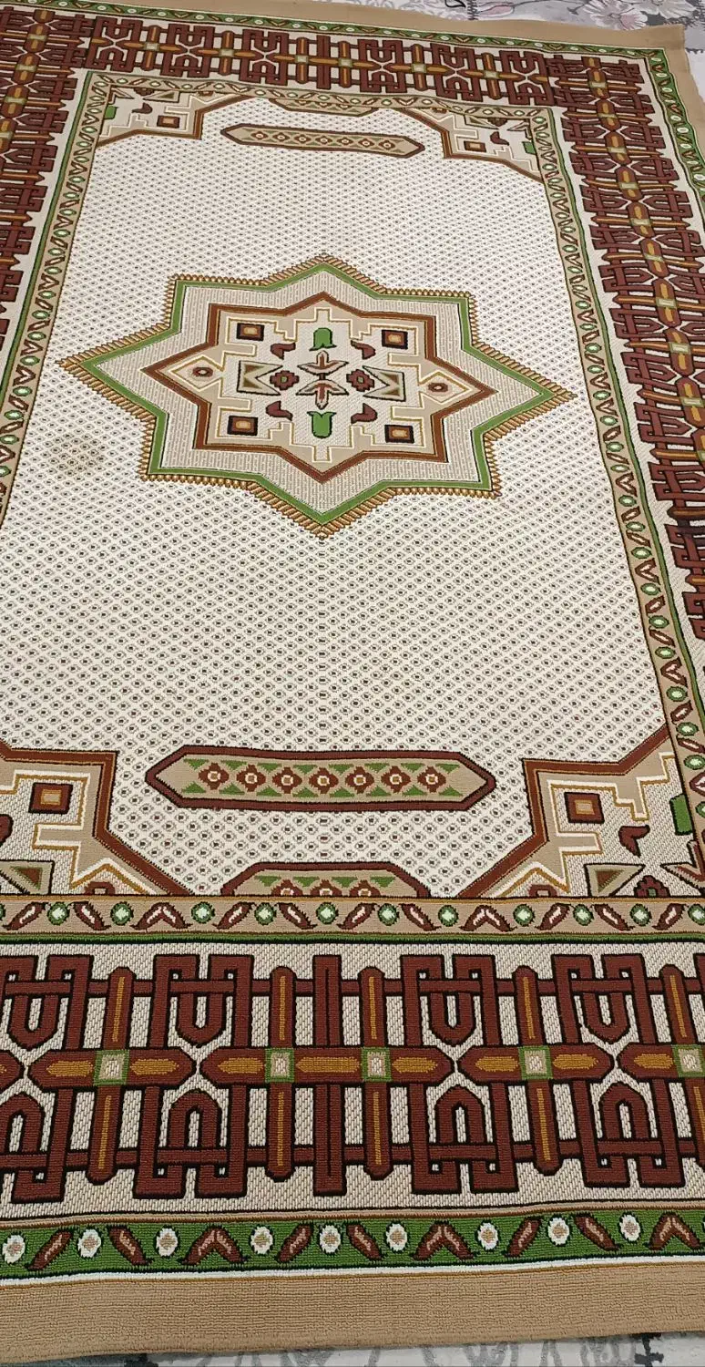 یک گلیم دستی ویک گلیم ماشینیی|گلیم، جاجیم، گبه|آبدانان, |دیوار