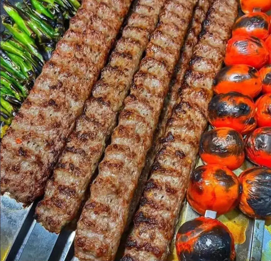 چلو کبابی روبرو زائرسرا|خوردنی و آشامیدنی|امیرآباد, |دیوار